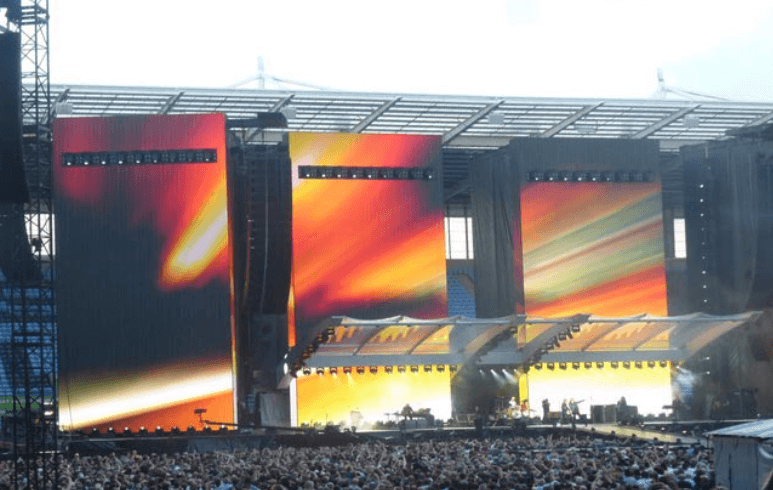 Jumbotron screen for festivals rental