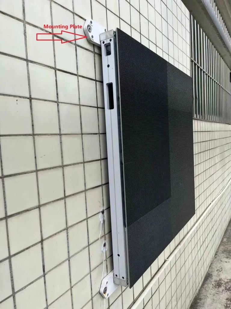 How to Install Outdoor LED Display Screens